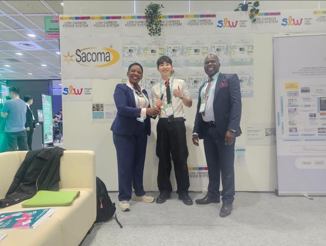 Sacoma Low Carbon Foods System booth at Smart Life Week 2025